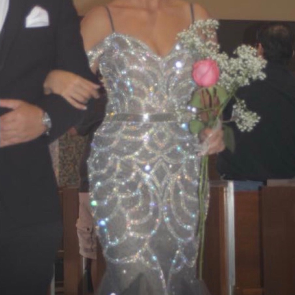 LUCCI LU Prom Dress